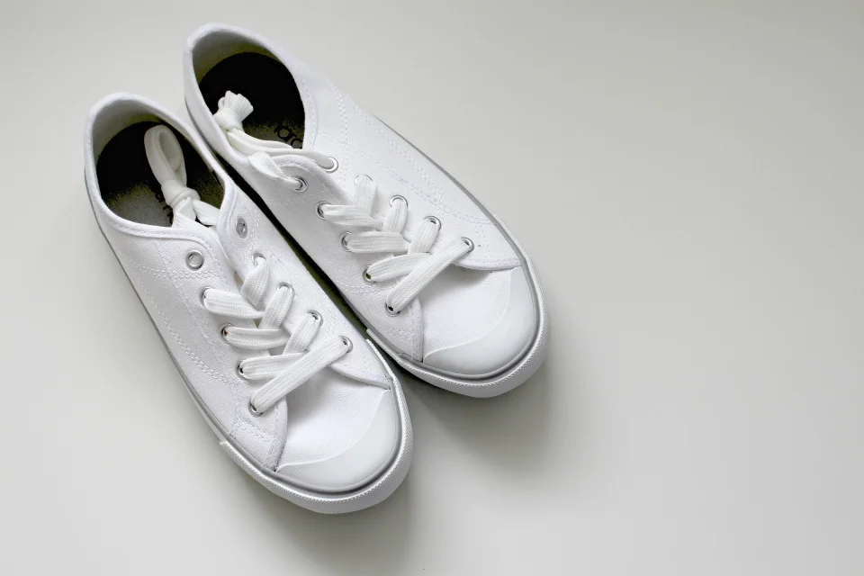 Men's sport shoe